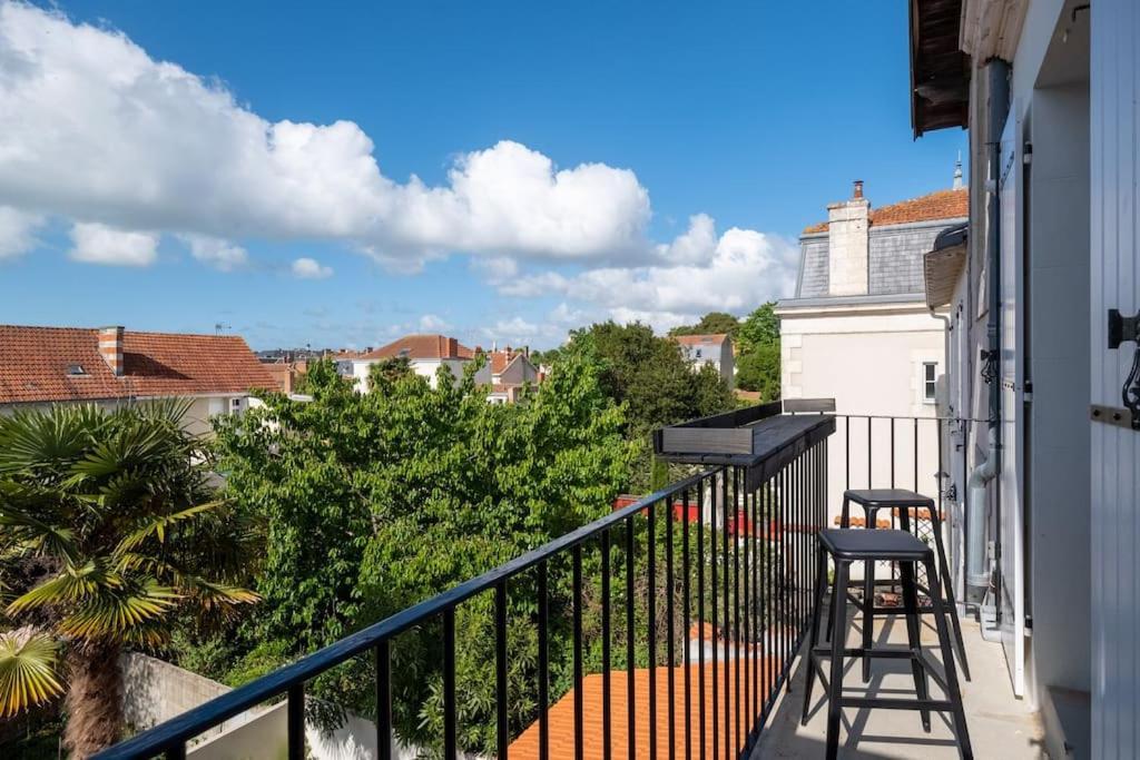 Superbe Appartement Facon Loft A 2 Pas Du Centre ! La Rochelle  Buitenkant foto